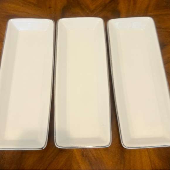 3 Towle Silversmiths Fine Bone China White Rectangular Serving Platters - Picture 5 of 7